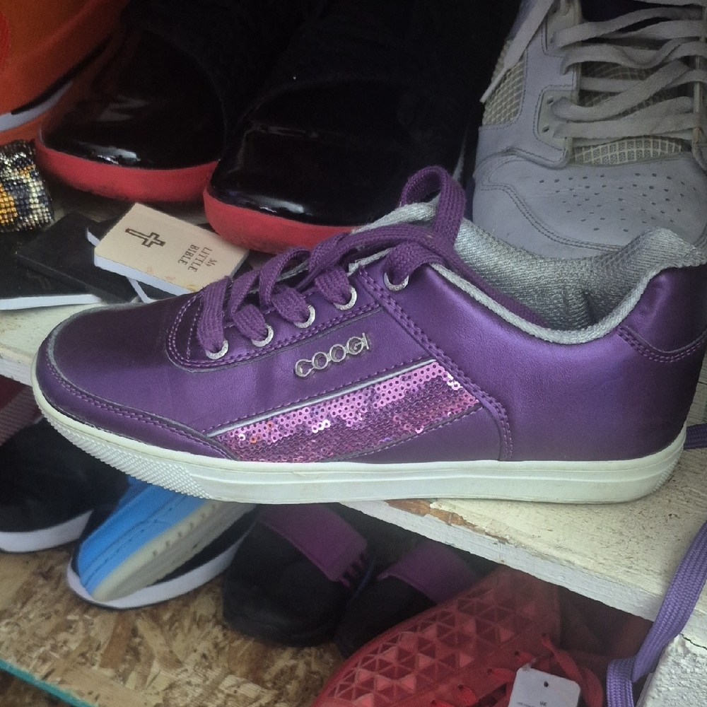COOGI Women's Shiny Purple Sneakers